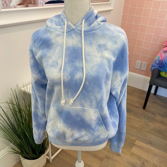 Tops - Tie Dye Blue Hoodie